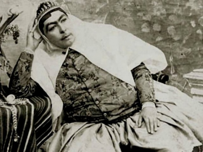 Shocking beauty of concubines of Iranian Shah Qajar Nasser