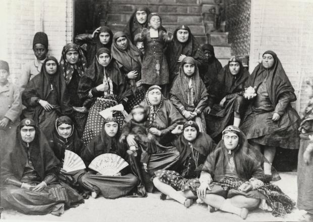 Shocking beauty of concubines of Iranian Shah Qajar Nasser