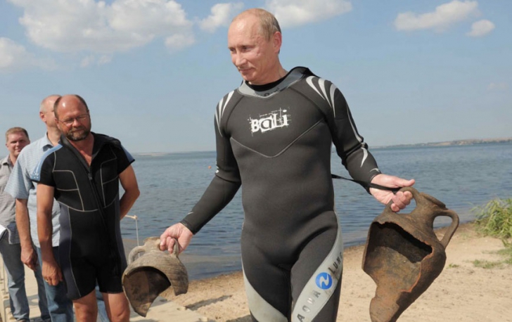 Rare photos of Putin when he isn't at work