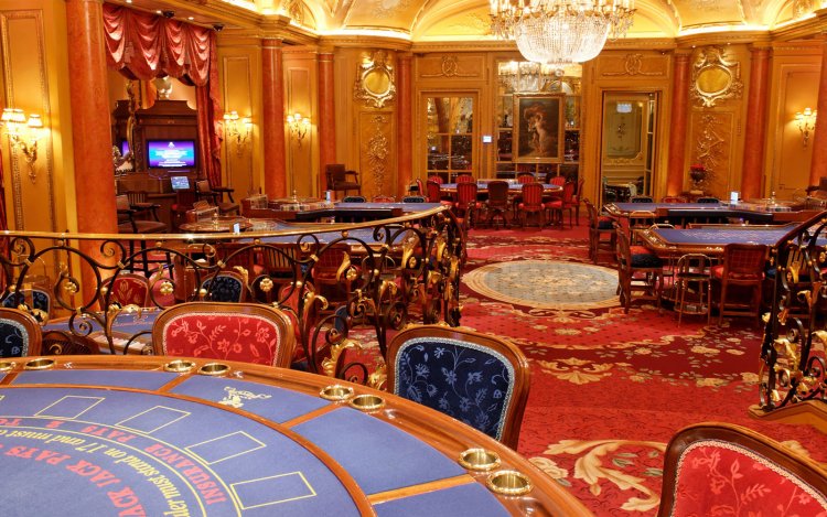 10 most expensive and luxurious casinos