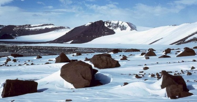 Unknown Antarctica: 10 interesting facts