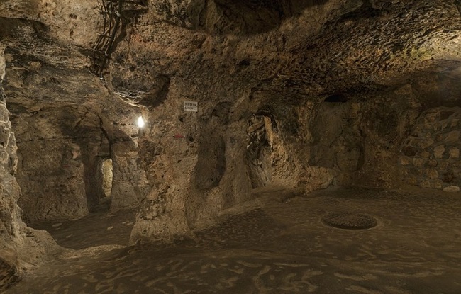 Derinkuyu: ancient multilevel underground city